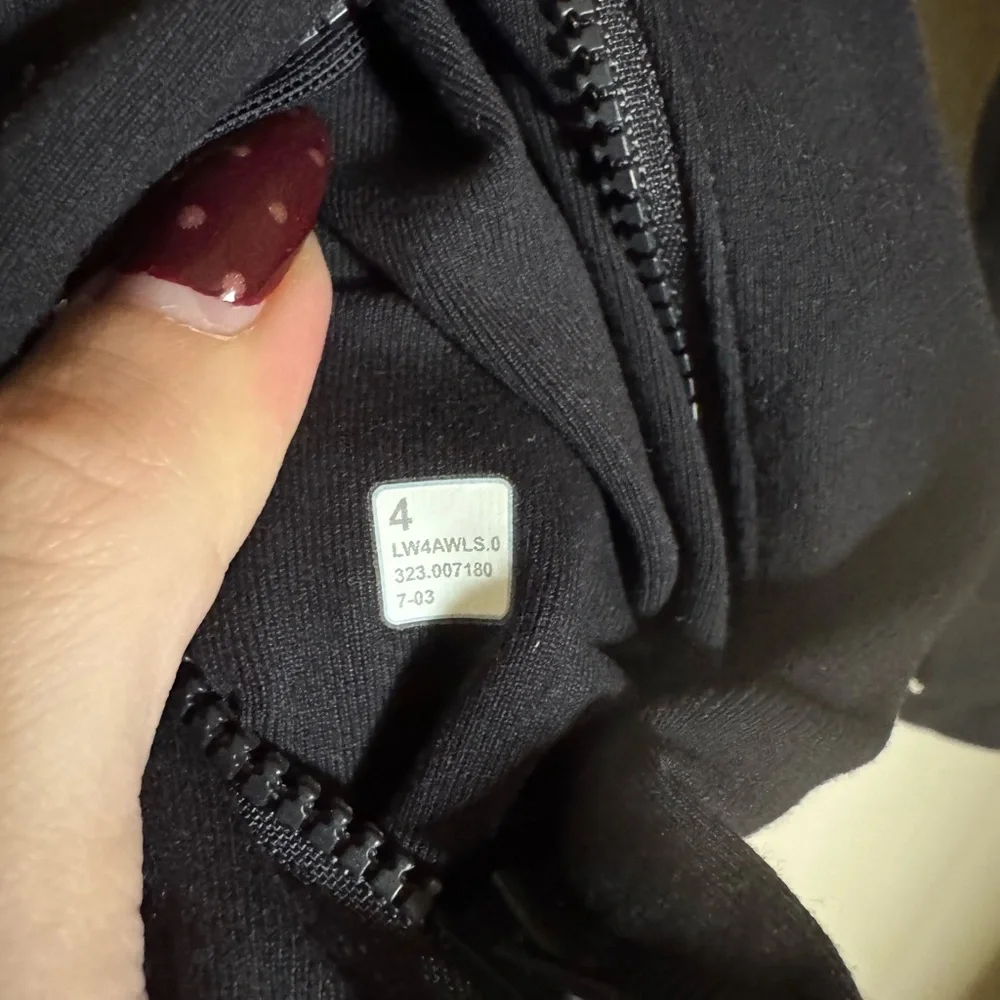 lululemon athletica excellent used